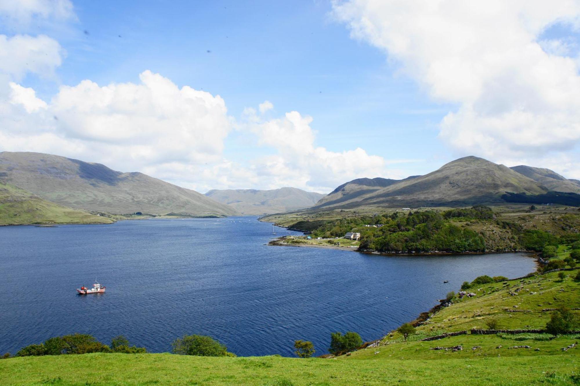 The Connemara Hostel - Sleepzone Leenaun Eksteriør bilde