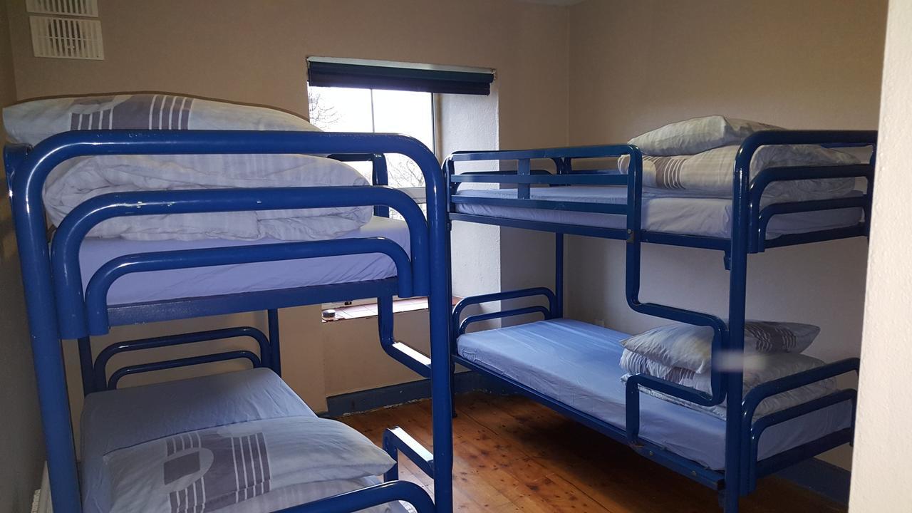 The Connemara Hostel - Sleepzone Leenaun Eksteriør bilde