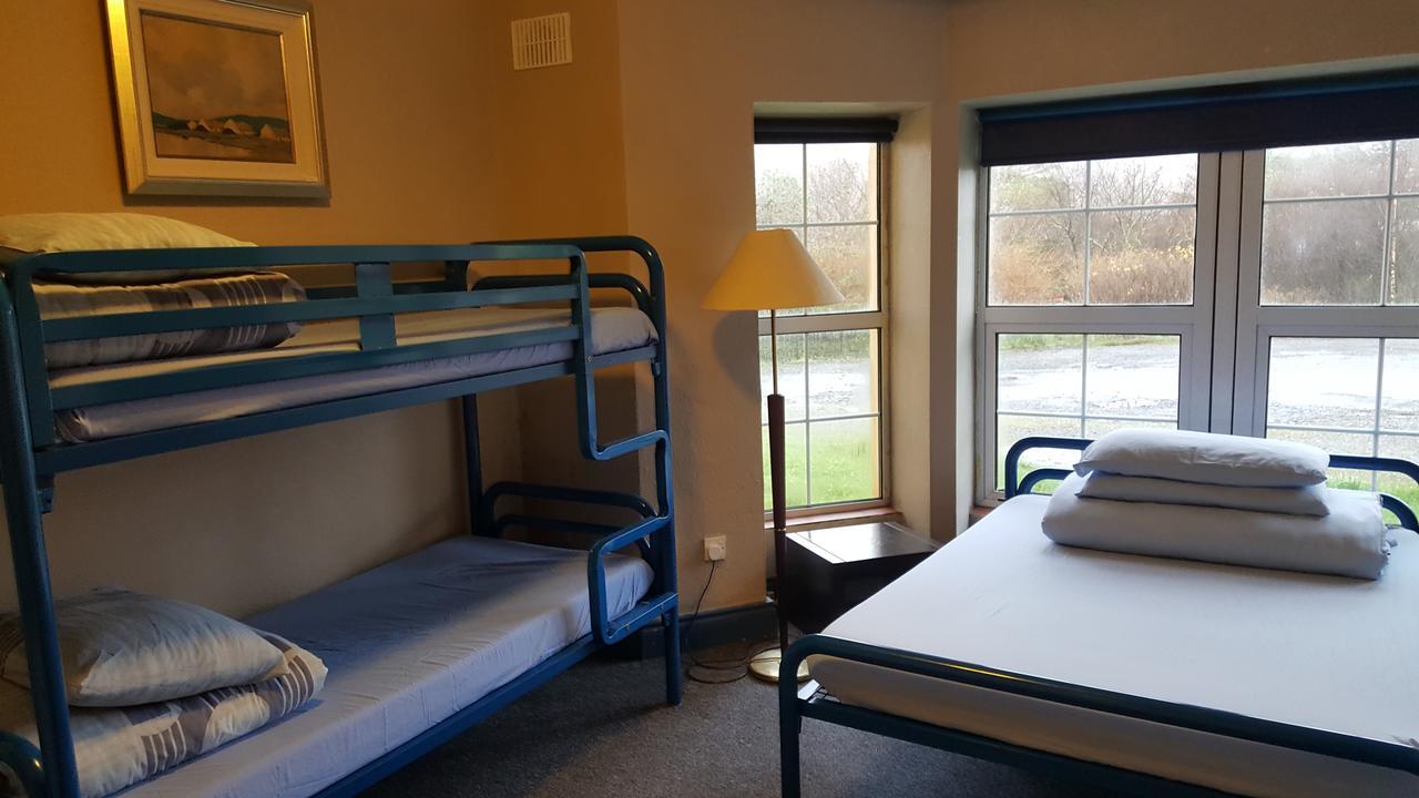 The Connemara Hostel - Sleepzone Leenaun Eksteriør bilde